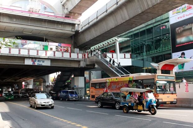 タイのスワンナプーム空港からバンコク市内までの移動方法